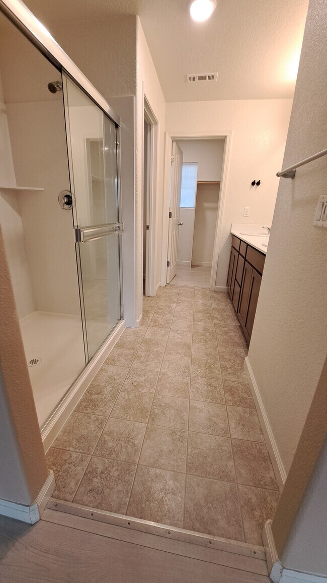 Building Photo - 120 Alboran Sea Cir