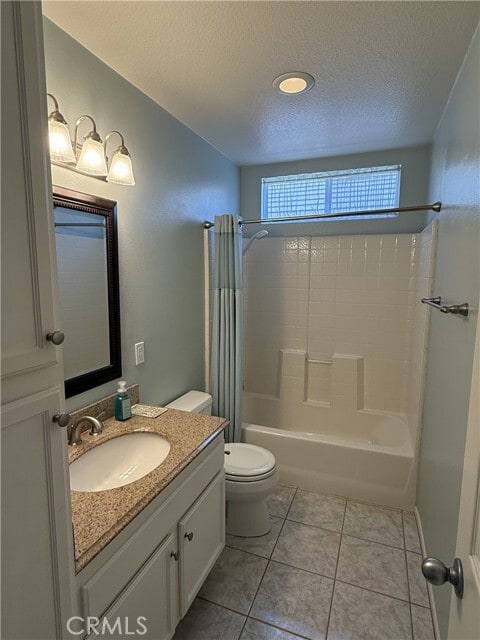 Building Photo - 2400 Cll Bienvenida