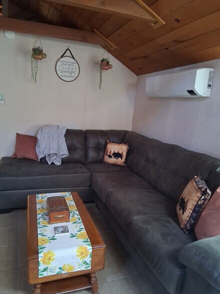 Building Photo - 7370 Wild Horse Canyon Rd