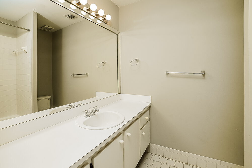 Building Photo - 3130 Salinas Way