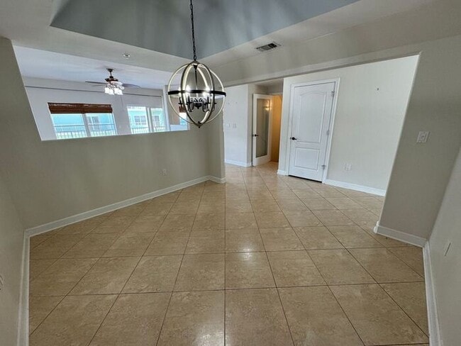 Building Photo - Gulf Breeze - Sea View Pines - 3 bedroom, 2.5 bathroom - Waterfront