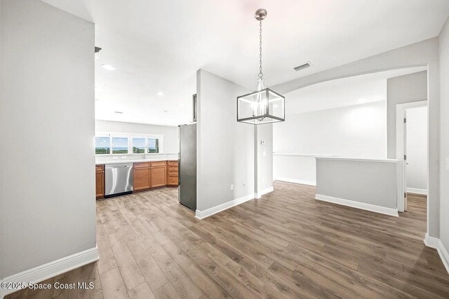 Building Photo - 2552 N Hwy A1A