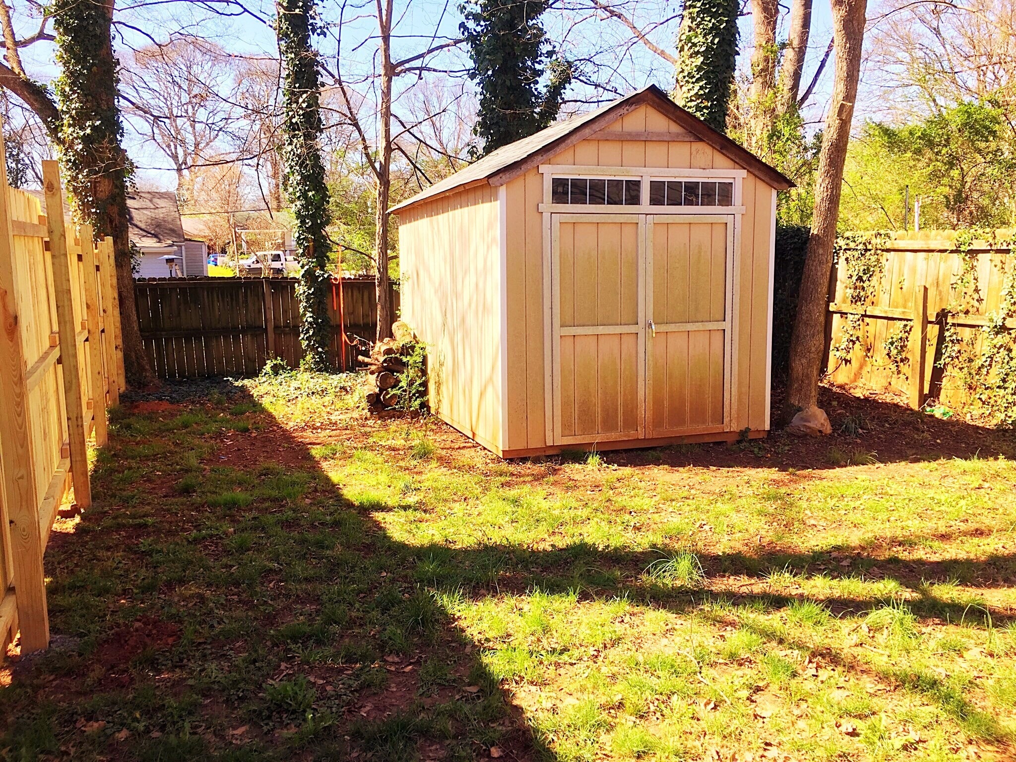A large shed for use by tenant - 190 Hutchinson St NE