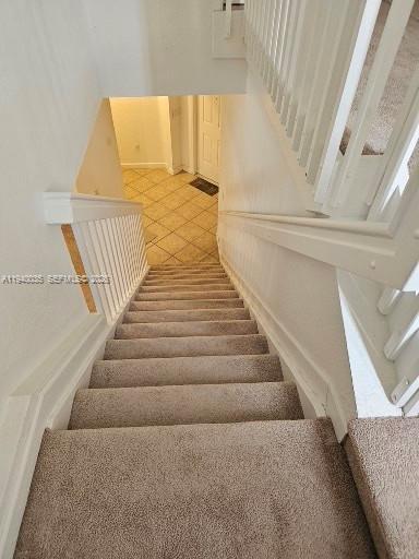 Building Photo - 2160 NE 37th Rd