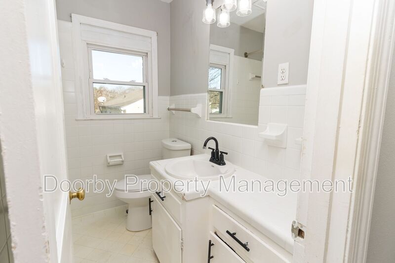 Building Photo - 103 Bentley Dr