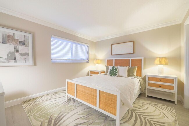 Building Photo - 601 N Ocean Blvd