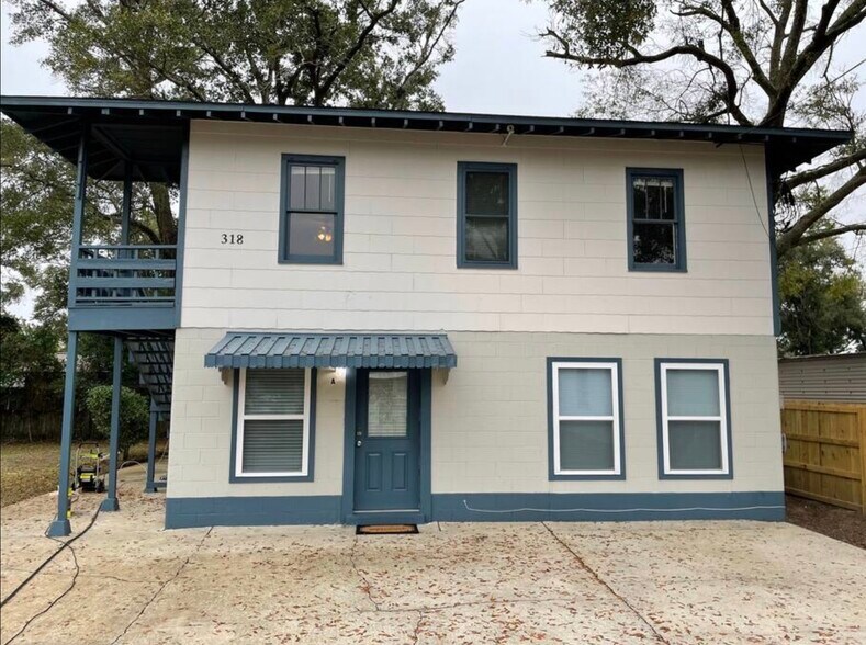 Building Photo - 318 S K St