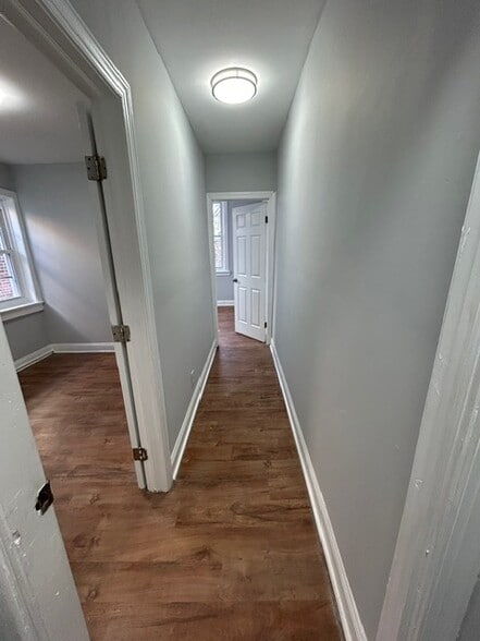 Building Photo - 5824 Florence Ave