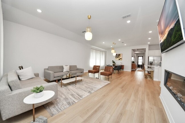 Building Photo - 9302 Blackwell Orchard Ln