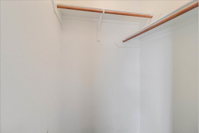 Building Photo - 2317 Tropical Wind Dr