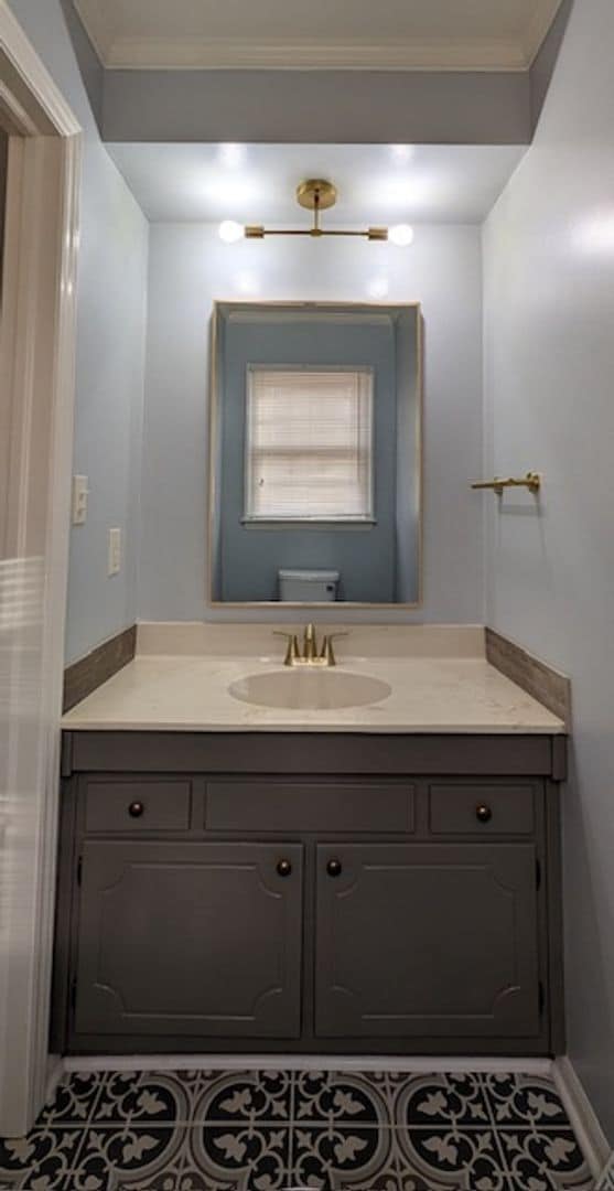 Building Photo - Lindley Park Rental!