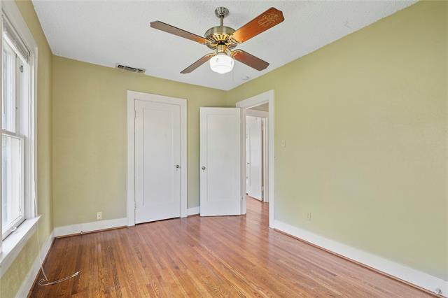 Building Photo - 2625 S University Dr