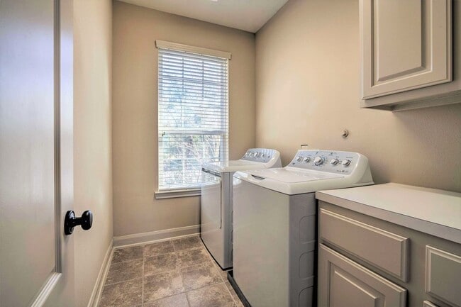 Building Photo - 91 Low Country Ln