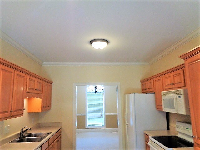 Building Photo - 417 Bethany Cir
