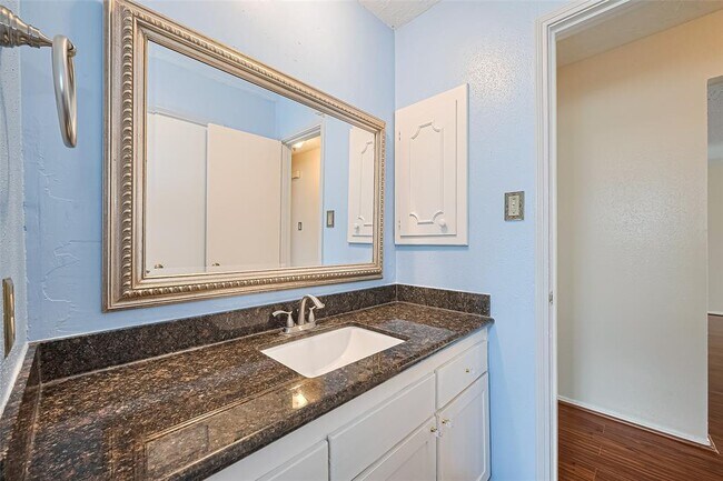 Building Photo - 3234 Mourning Dove Dr