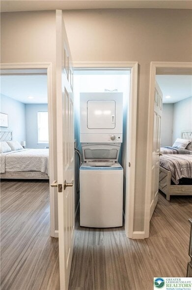 Building Photo - 948 N Front St