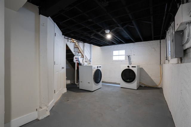 Building Photo - 1714 N Laramie Ave