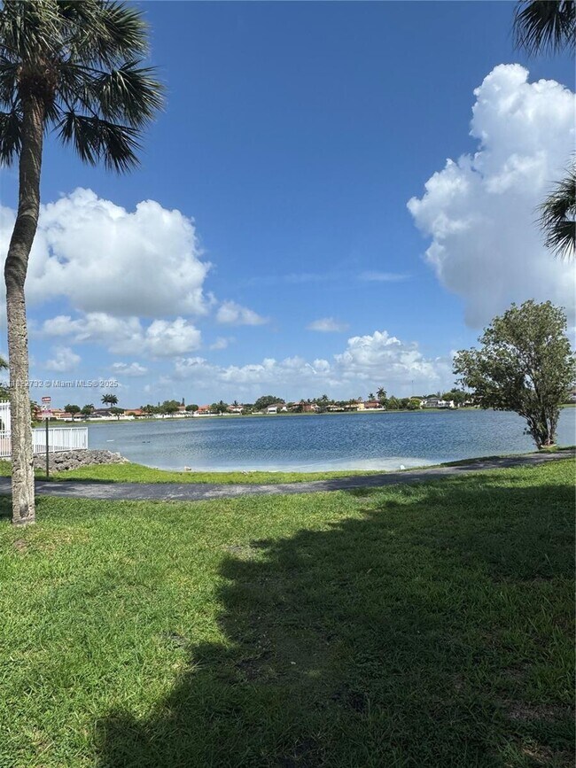 Building Photo - 8248 NW 195th Terrace