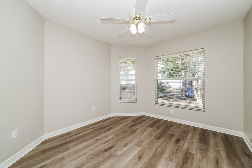 Building Photo - 7862 Bristol Park Dr