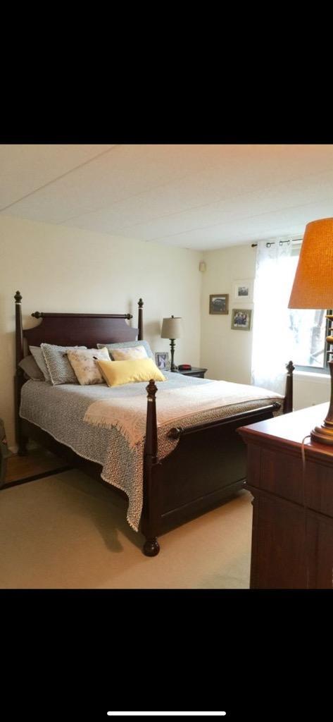 Building Photo - 75 Brainerd Rd