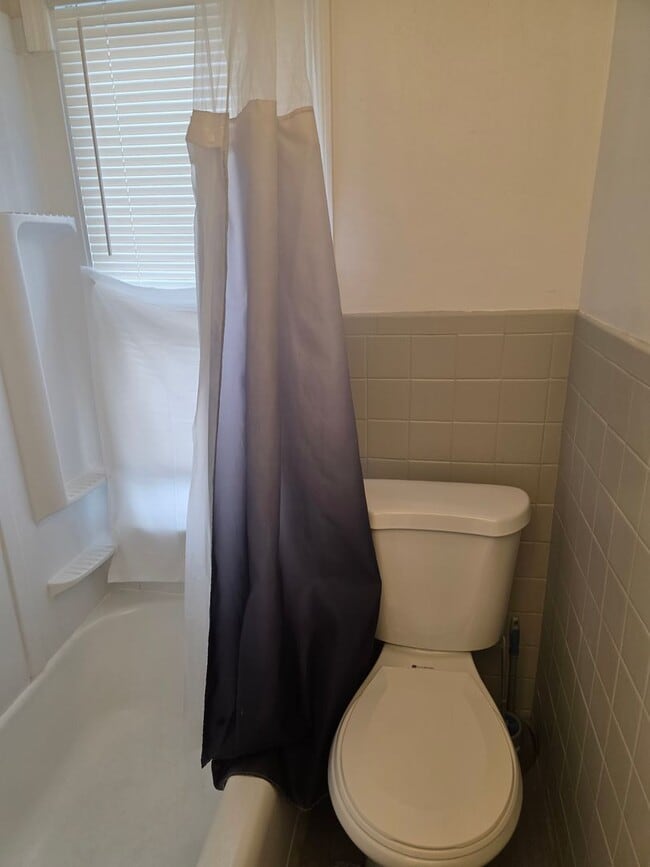 Building Photo - City of Wilmington Hedgeville Area