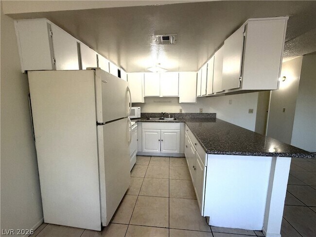 Building Photo - 3440 Civic Center Dr