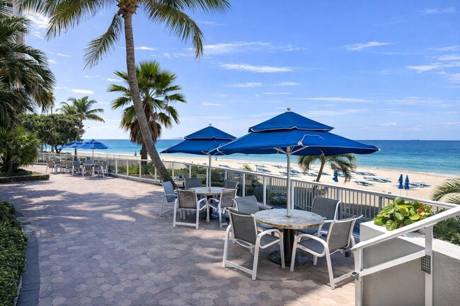 Building Photo - 3700 Galt Ocean Dr