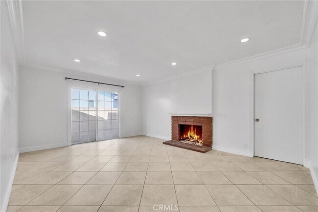 Building Photo - 8801 Mays Ave