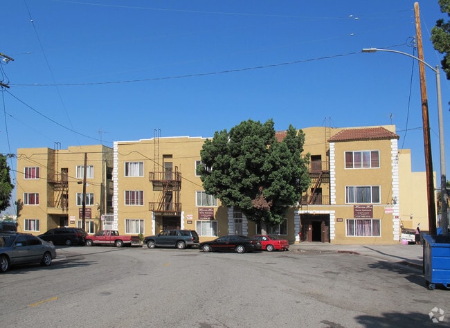 Building Photo - 437-443 Hartford LLC "Hartford Hills"
