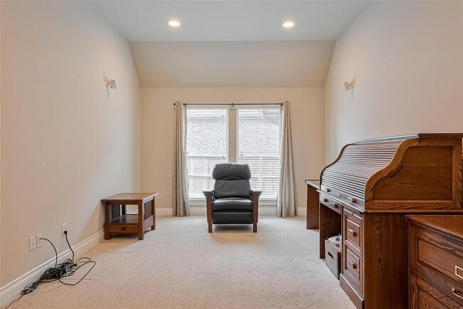 Building Photo - 2722 Park Oak Ct