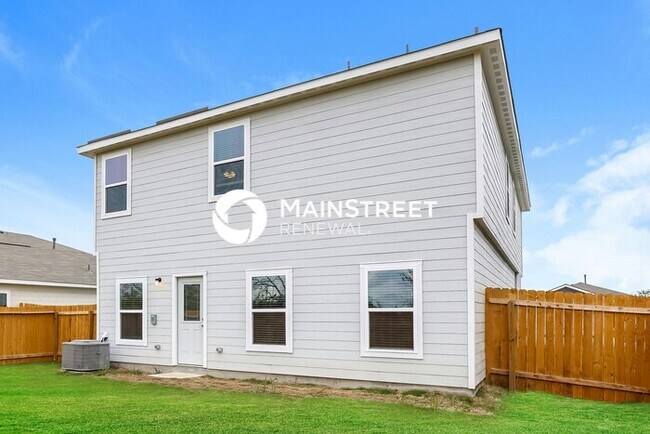 Building Photo - 4 Bedroom Pet-Friendly Home in New Braunfe...