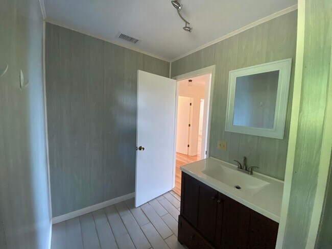 Building Photo - Breathe Deep. Live Easy. Love the Mountains!