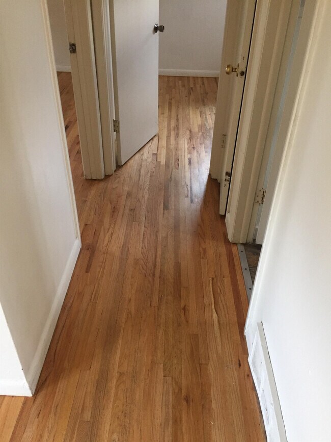 Building Photo - 16311 W 14th Ave