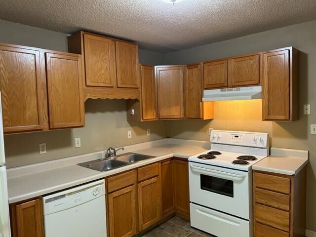 Building Photo - 1608 Radcliffe Dr