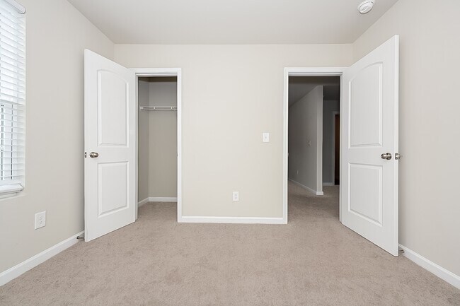 Building Photo - 121 Cold Creek Pkwy