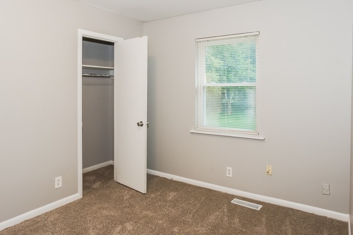 Building Photo - 3107 Forsythe Dr NW