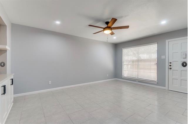 Building Photo - 12888 Montfort Dr