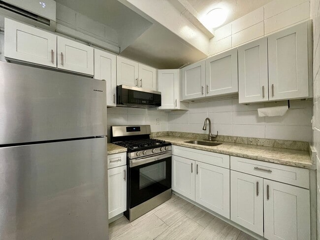 Interior Photo - The Blackwell Apartments | 1 Bedroom Apart...