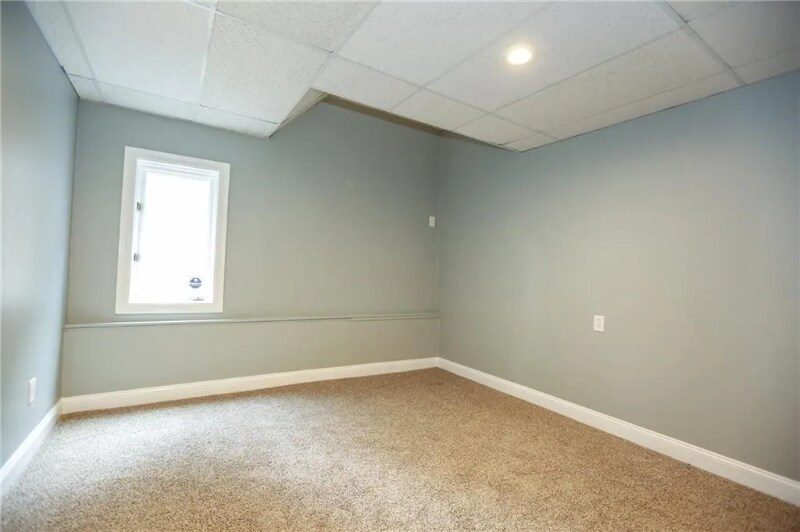 Building Photo - 241 Norris Dr