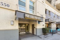 Building Photo - 550 Park Blvd