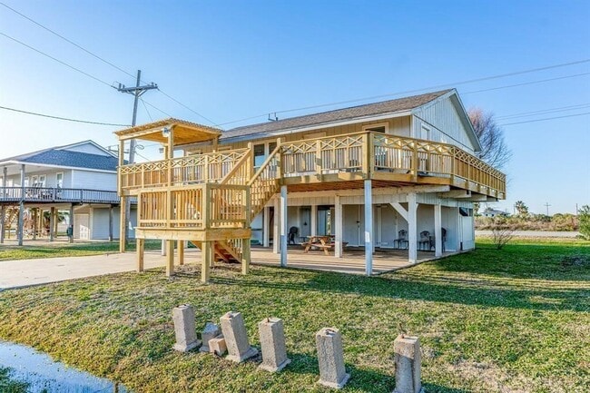 Primary Photo - 3619 Barracuda