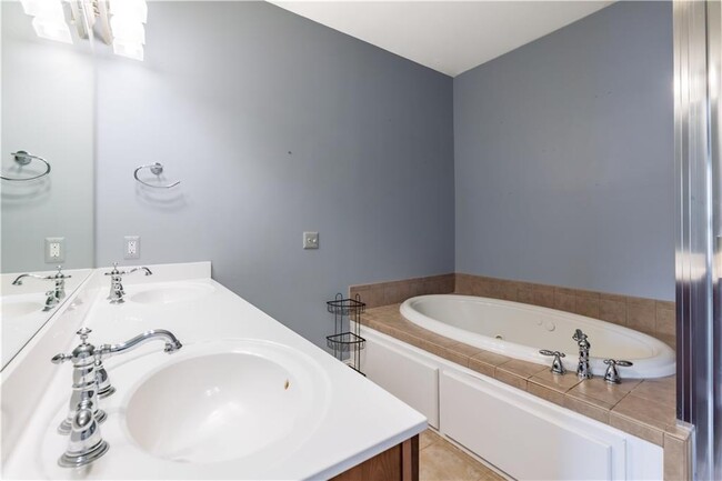 Building Photo - 2680 Colgan Ct SE