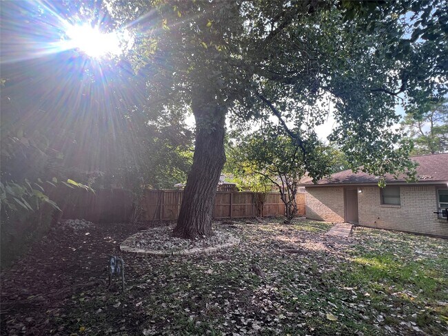 Building Photo - 4222 Botany Ln