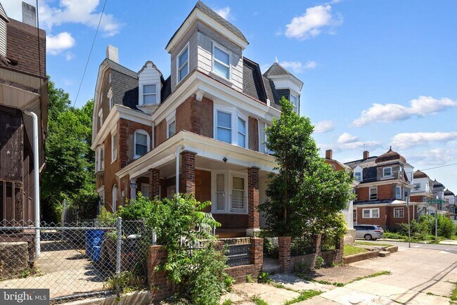 Building Photo - 702 E Chelten Ave