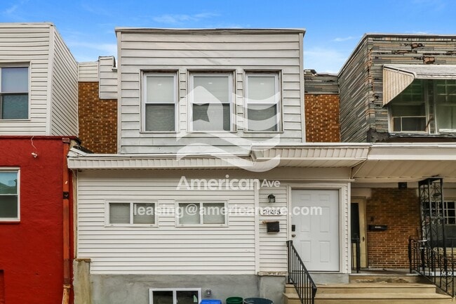 Building Photo - 2535 S Millick St