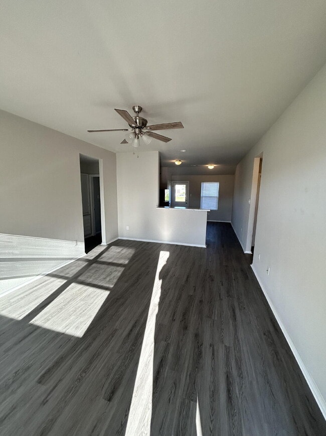 Building Photo - "Charming 3-Bed, 2-Bath Brookland Home wit...