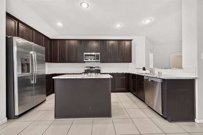 Building Photo - 26602 Yukon Straight Dr