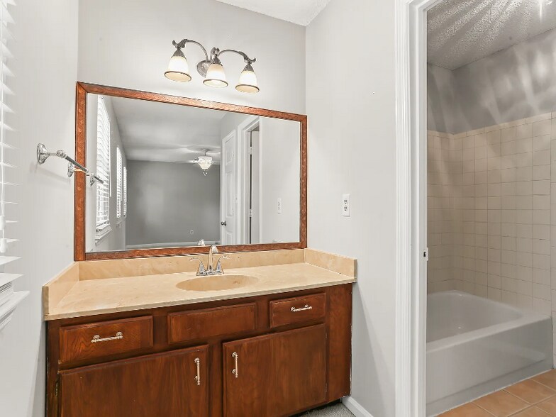Building Photo - 5152 Afton Way
