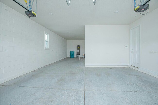 Building Photo - 9026 Exploration Ave