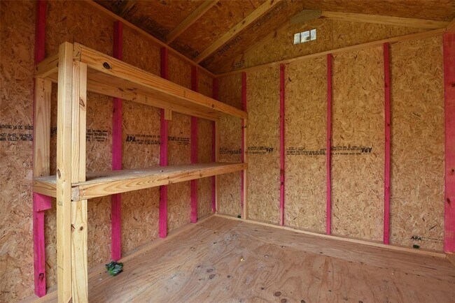 Building Photo - 502 Poppy Field Ct